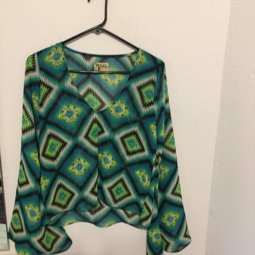 Show Me Your Mumu bell sleeves V neck Lg vibrant!